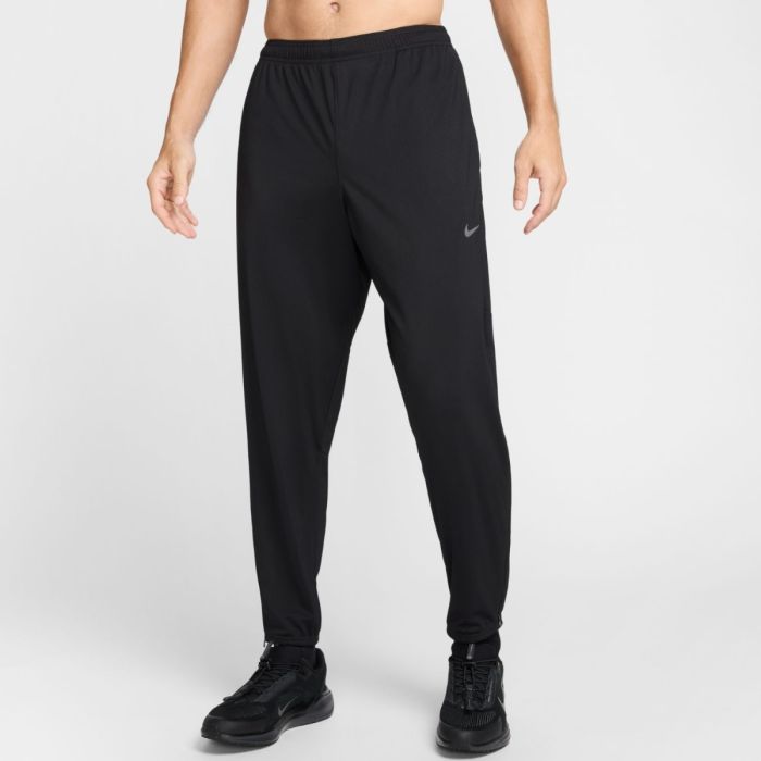 Nike Dri-FIT Challenger Knit Pants Sort - Let og &aring;ndbar til l&oslash;b og tr&aelig;ning