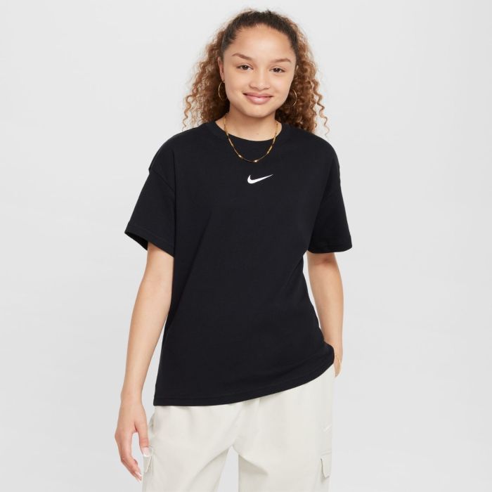Nike Sportswear Essential SS Tee Str. L 146-156 Sort Junior