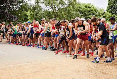 Optimér dit væske-, energi- og kulhydrat-indtag før og under halvmaraton- og maratonløb