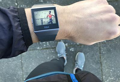 TEST: FITBIT IONIC – Avanceret Smartwatch og træningsur