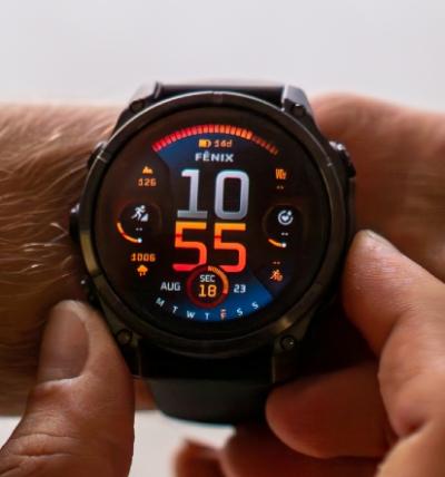 Garmin Fenix 8 - Læs alt om uret her