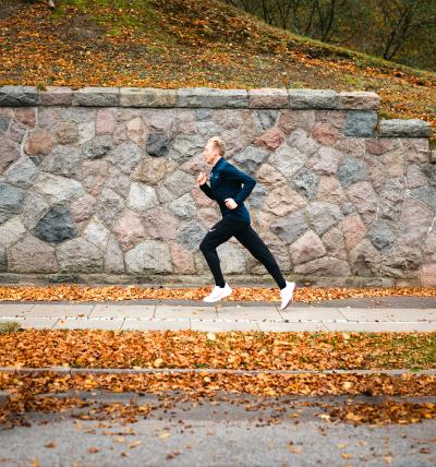 Konkurrencebetingelser – Nike Pegasus Plus 2 Strava-konkurrence