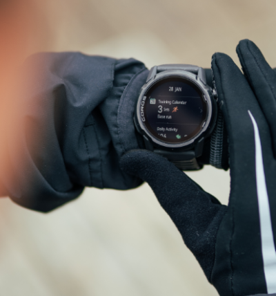 Test: Fire måneder med COROS APEX 4 - Løbeuret med længere rækkevidde end din elbil.