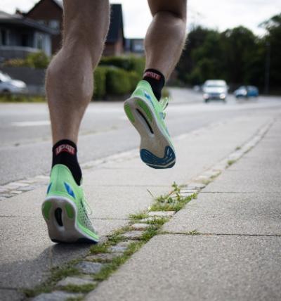 Guide: VO2-max intervaller for løbere – sådan forbedrer du dit kondital