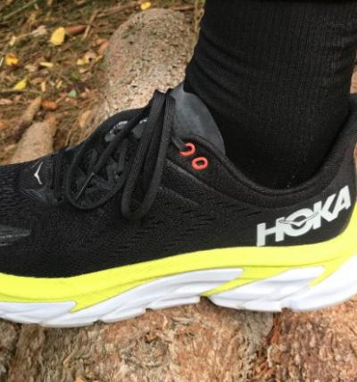 TEST: HOKA ONE ONE CLIFTON EDGE - Utraditionel og fantastisk løbesko