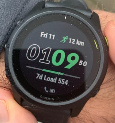 TEST: GARMIN FORERUNNER 745 - Let og flot Triatlon-ur
