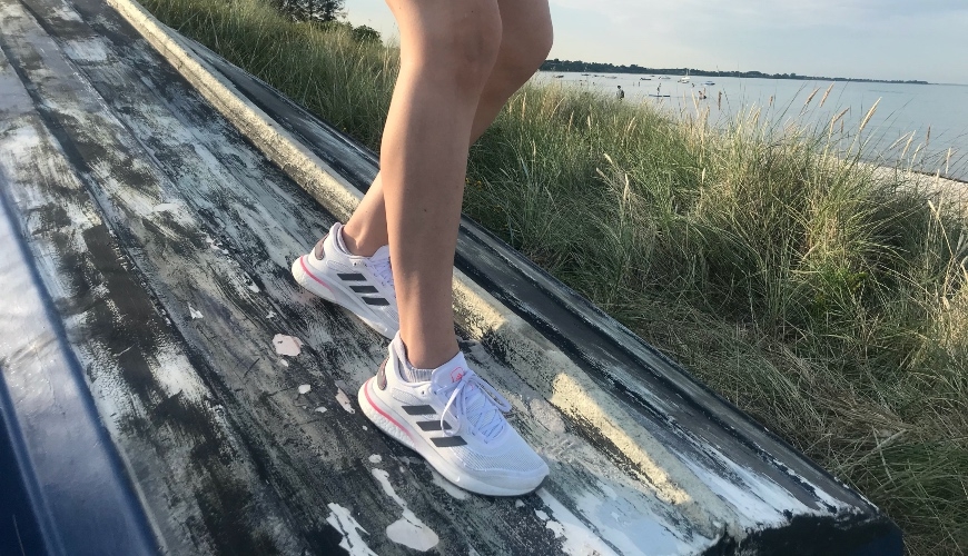 ADIDAS Supernova white