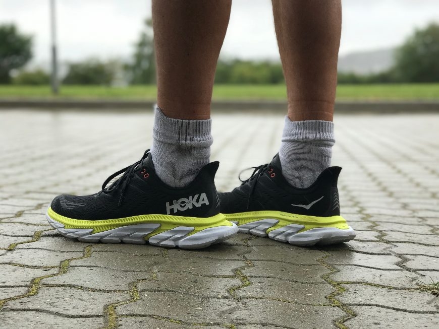 HOKA ONE ONE CLIFTON EDGE