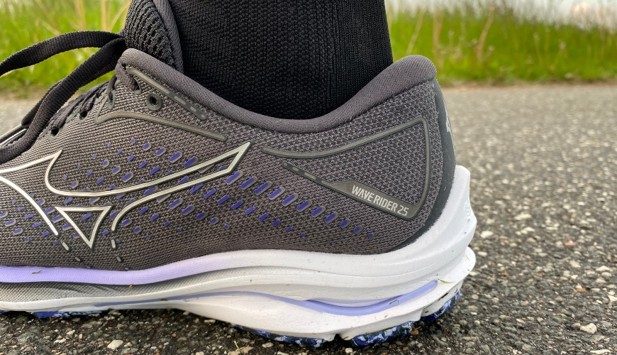 Mizuno Wave Rider 25 test
