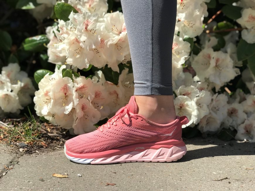 HOKA ONE ONE Arahi 4