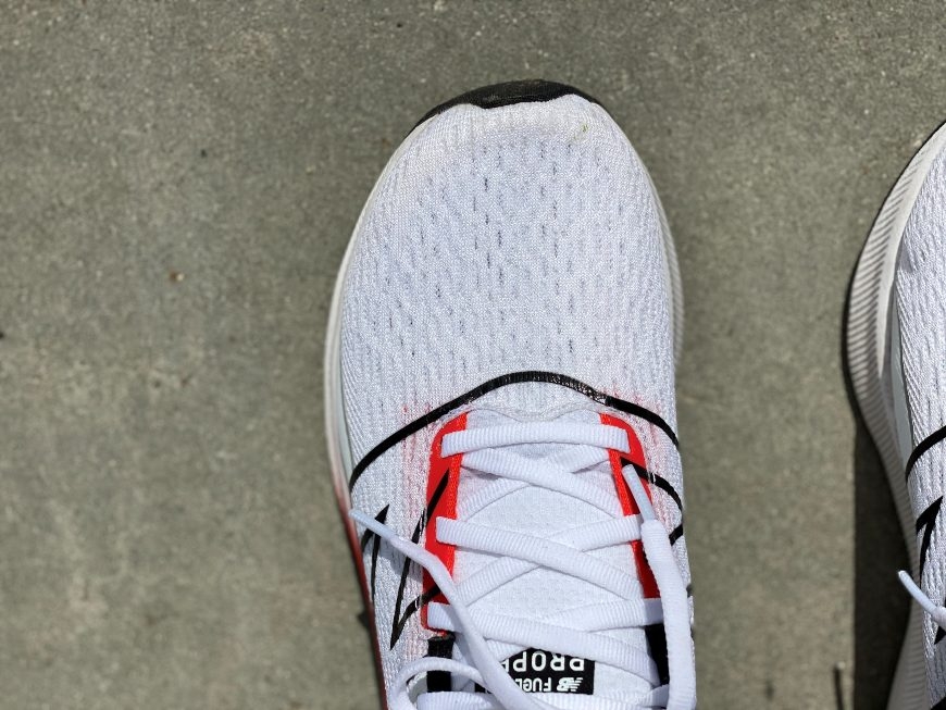 New Balance FuelCell Propel V2